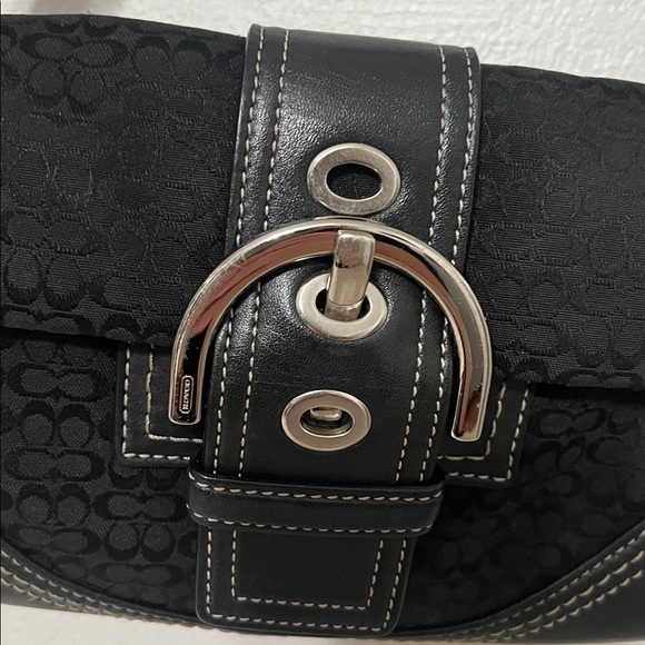 Coach Black Mini Signature 3628 Shoulder Bag - Picture 4 of 16